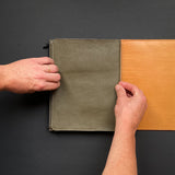 <tc>Leather Portfolio for Magnum (L)</tc>
