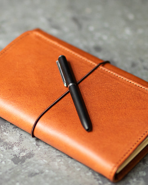 Mini Pen-Louise Carmen-2