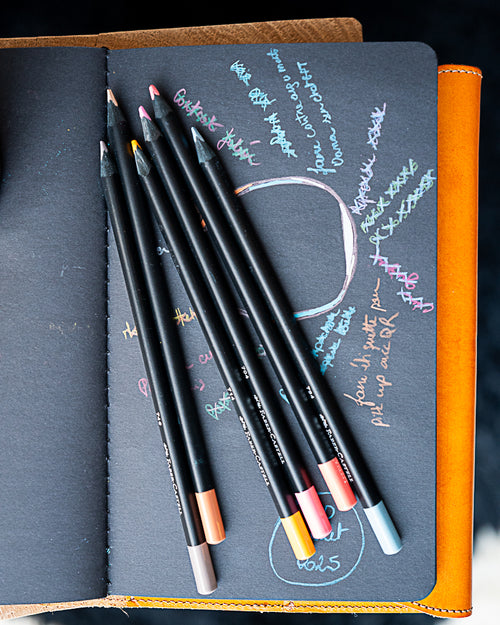 Black Edition - Faber Castell - 24 Crayons  - boite metallique