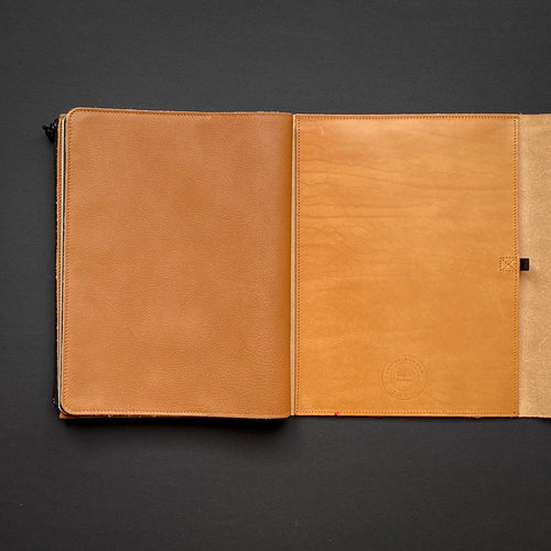 Leather Portfolio Victor L-Louise Carmen-4